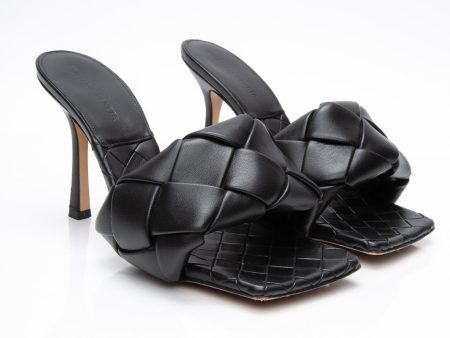 BOTTEGA VENETA Black Nappa Maxi Intrecciato Lido 90mm Mule Sandals 38 on Sale