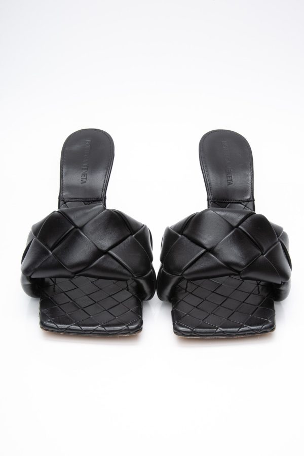 BOTTEGA VENETA Black Nappa Maxi Intrecciato Lido 90mm Mule Sandals 38 on Sale